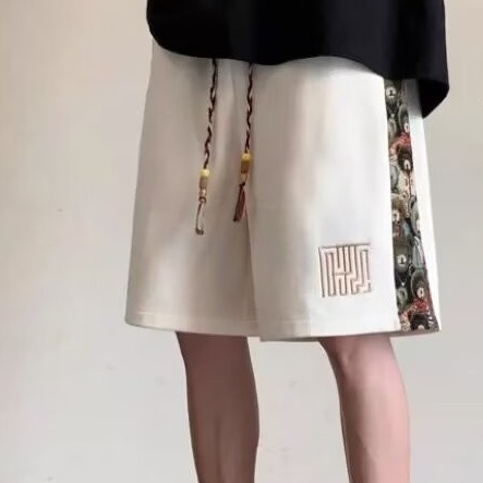 Short pants for men in summer, trendy brand, cool and stylish, embroidered sports pants, oversized loose straight leg casual cropped pants Short pants for men in summer, trendy brand, cool and stylish, embroidered sports pants, oversized loose straight leg casual cropped pants