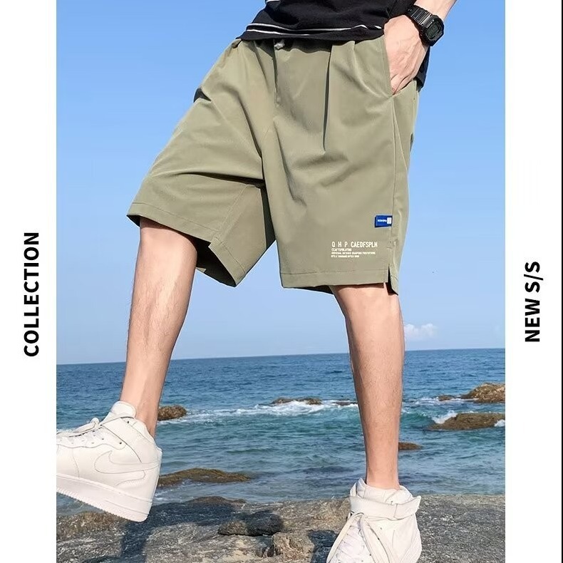 Clothing: Ice silk shorts for men in summer, thin cut for outerwear, large shorts for loose and trendy straight leg, sporty and casual Clothing: Ice silk shorts for men in summer, thin cut for outerwear, large shorts for loose and trendy straight leg, sporty and casual
