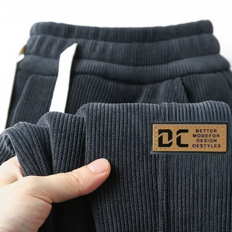 Loose men's workwear and casual pants in autumn and winter, straight leg waffle style pants in large size, trendy elastic waistband, closure, and foot binding