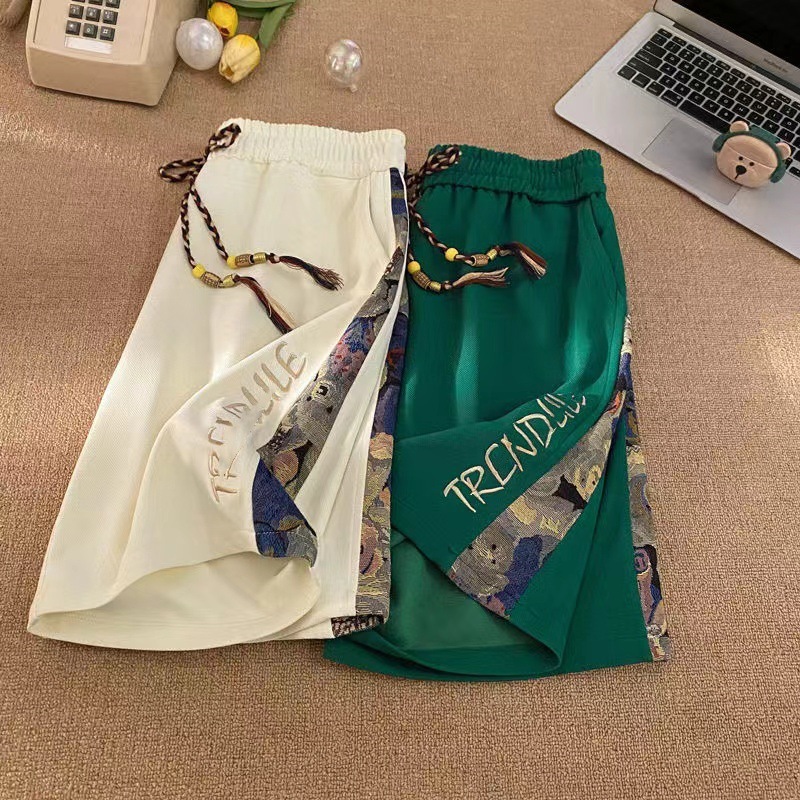 Short pants for men in summer, trendy brand, cool and stylish, embroidered sports pants, oversized loose straight leg casual cropped pants Short pants for men in summer, trendy brand, cool and stylish, embroidered sports pants, oversized loose straight leg casual cropped pants