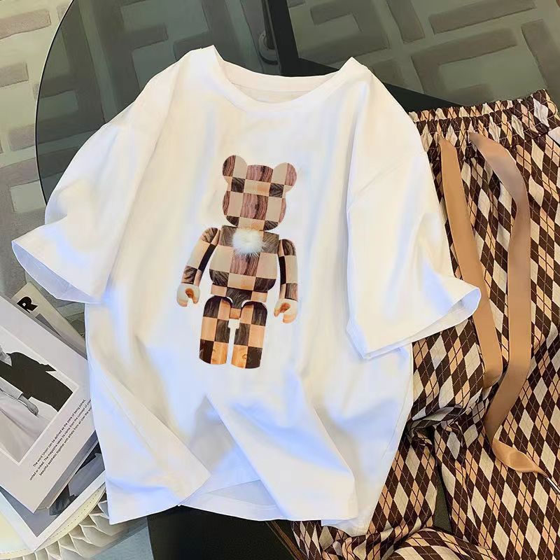 Set of women's summer new cartoon checkered teddy bear diamond patterned T-shirt, women's pants two-piece set, fashionable casual sportswear Set of women's summer new cartoon checkered teddy bear diamond patterned T-shirt, women's pants two-piece set, fashionable casual sportswear
