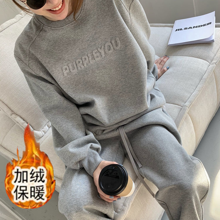 Women's autumn and winter new fashionable loose hoodie and pants two-piece set with added velvet and thickened sports and leisure suit Women's autumn and winter new fashionable loose hoodie and pants two-piece set with added velvet and thickened sports and leisure suit