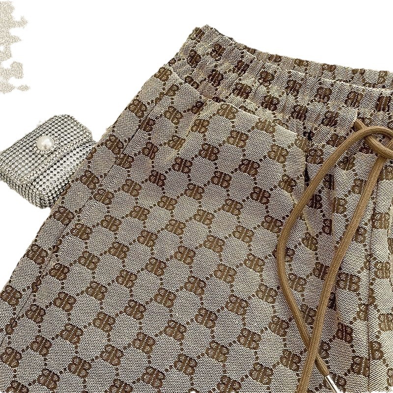 High end export sports shorts set for women's summer, new European station, fashionable and stylish style, casual two-piece set High end export sports shorts set for women's summer, new European station, fashionable and stylish style, casual two-piece set