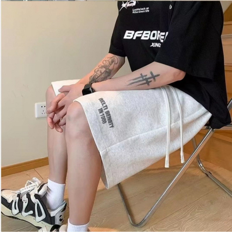 2025 Men's Casual Shorts Trendy Brand Loose Outerwear Summer Thin Style Quick Drying Sports Trendy Summer Clothes 5-point Middle Pants 2025 Men's Casual Shorts Trendy Brand Loose Outerwear Summer Thin Style Quick Drying Sports Trendy Summer Clothes 5-point Middle Pants