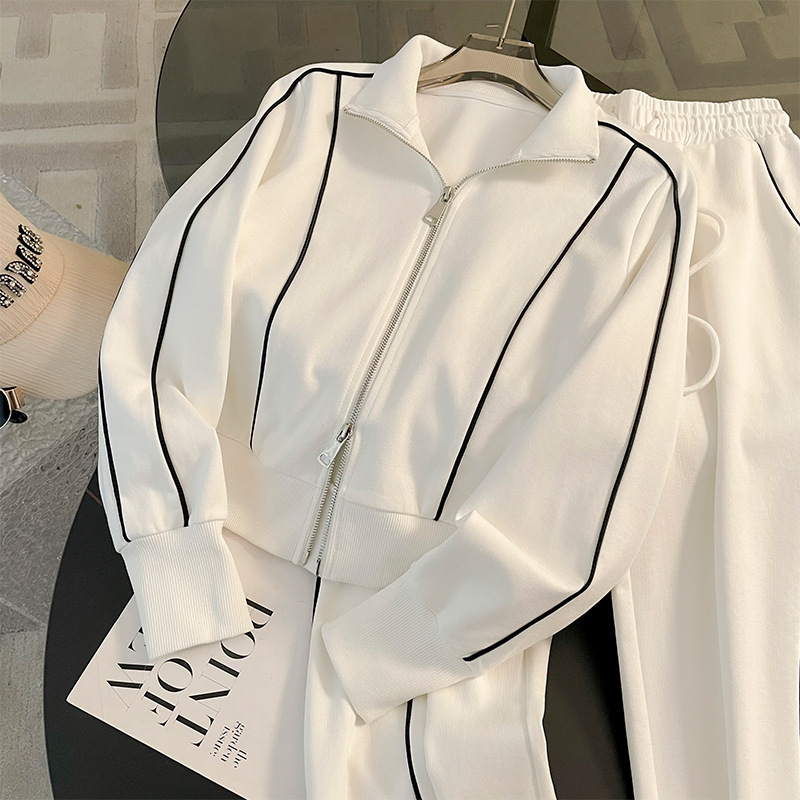 Fashionable explosive street sports and leisure suit for women in spring and autumn, reducing age and slimming, cardigan long sleeved sweatshirt wide leg pants two-piece set