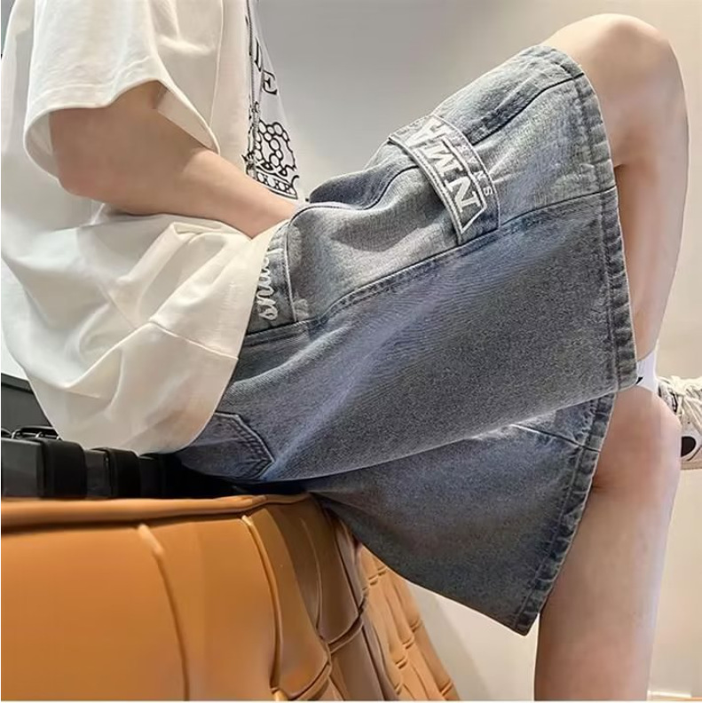 American retro denim shorts for men in summer, thin fit with large pockets, workwear, cropped shorts, loose casual shorts for teenagers American retro denim shorts for men in summer, thin fit with large pockets, workwear, cropped shorts, loose casual shorts for teenagers