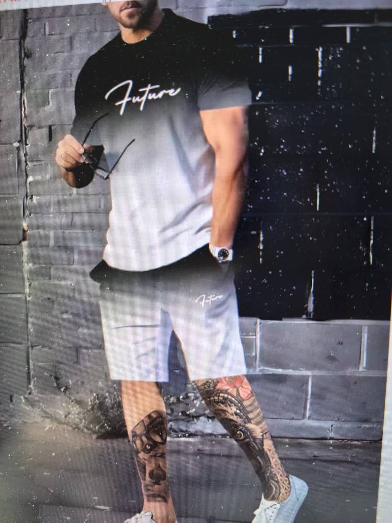 2025 new casual sports short sleeved T-shirt men's summer new gradient letter round neck T-shirt shorts set 2025 new casual sports short sleeved T-shirt men's summer new gradient letter round neck T-shirt shorts set