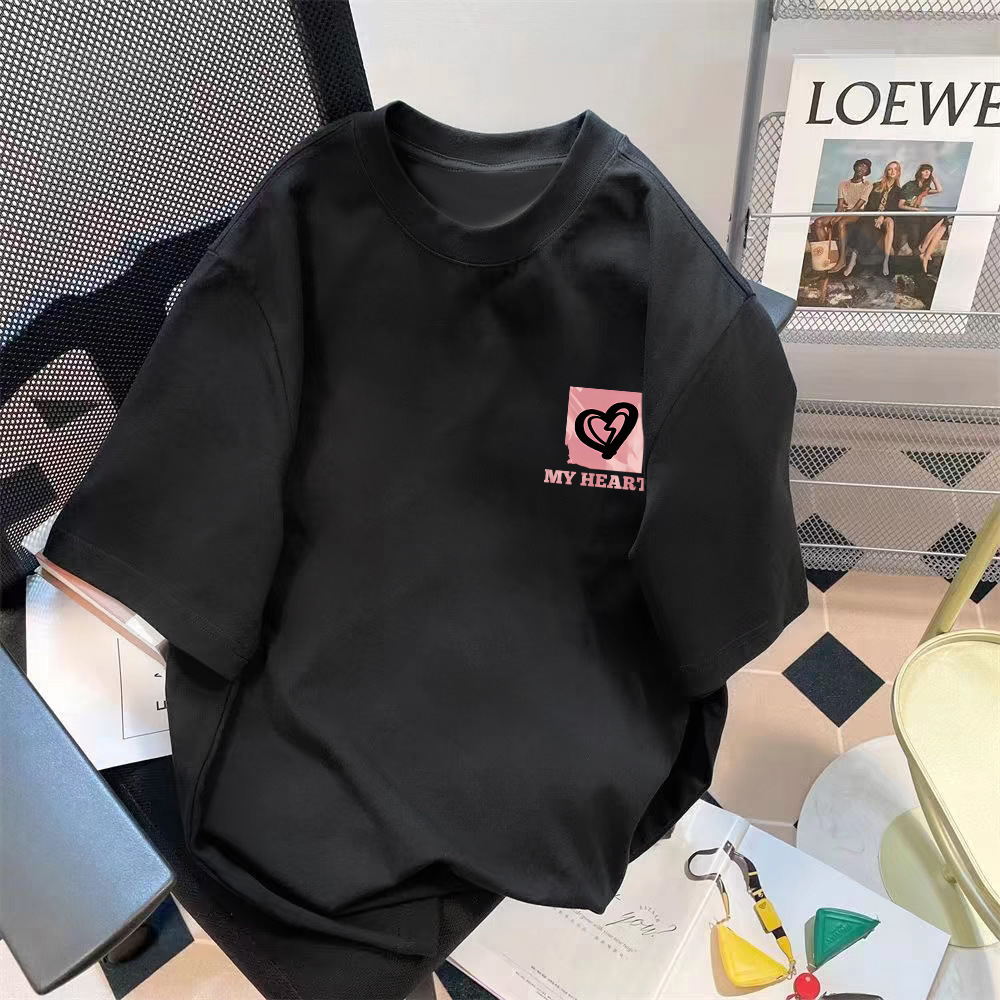 Manufacturer wholesale strawberry bear summer couple loose five quarter sleeve top with simple printing and versatile solid color T-shirt Manufacturer wholesale strawberry bear summer couple loose five quarter sleeve top with simple printing and versatile solid color T-shirt