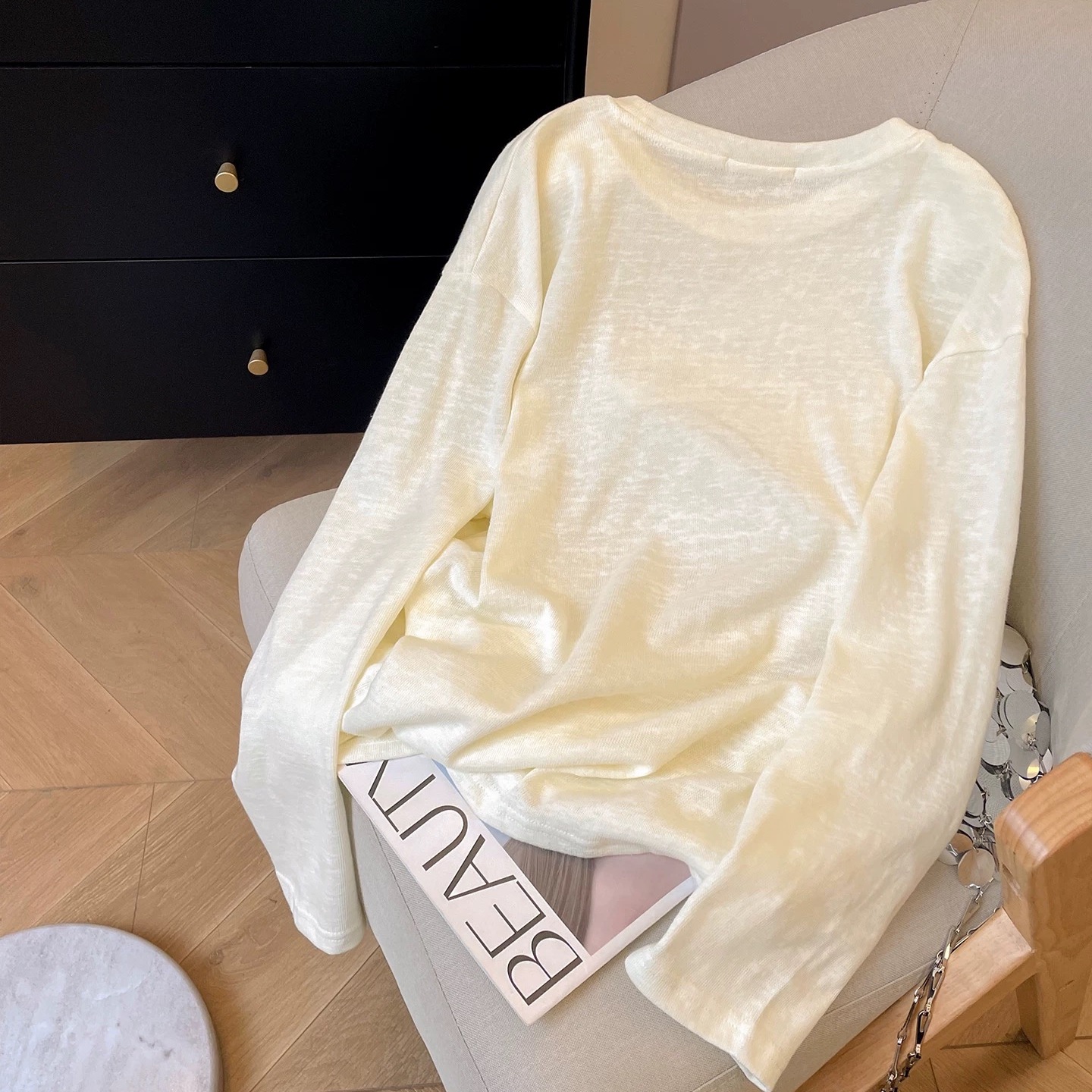 Cat printed long sleeved T-shirt for women 2025 new autumn outfit, knitted cover, loose printed top Cat printed long sleeved T-shirt for women 2025 new autumn outfit, knitted cover, loose printed top