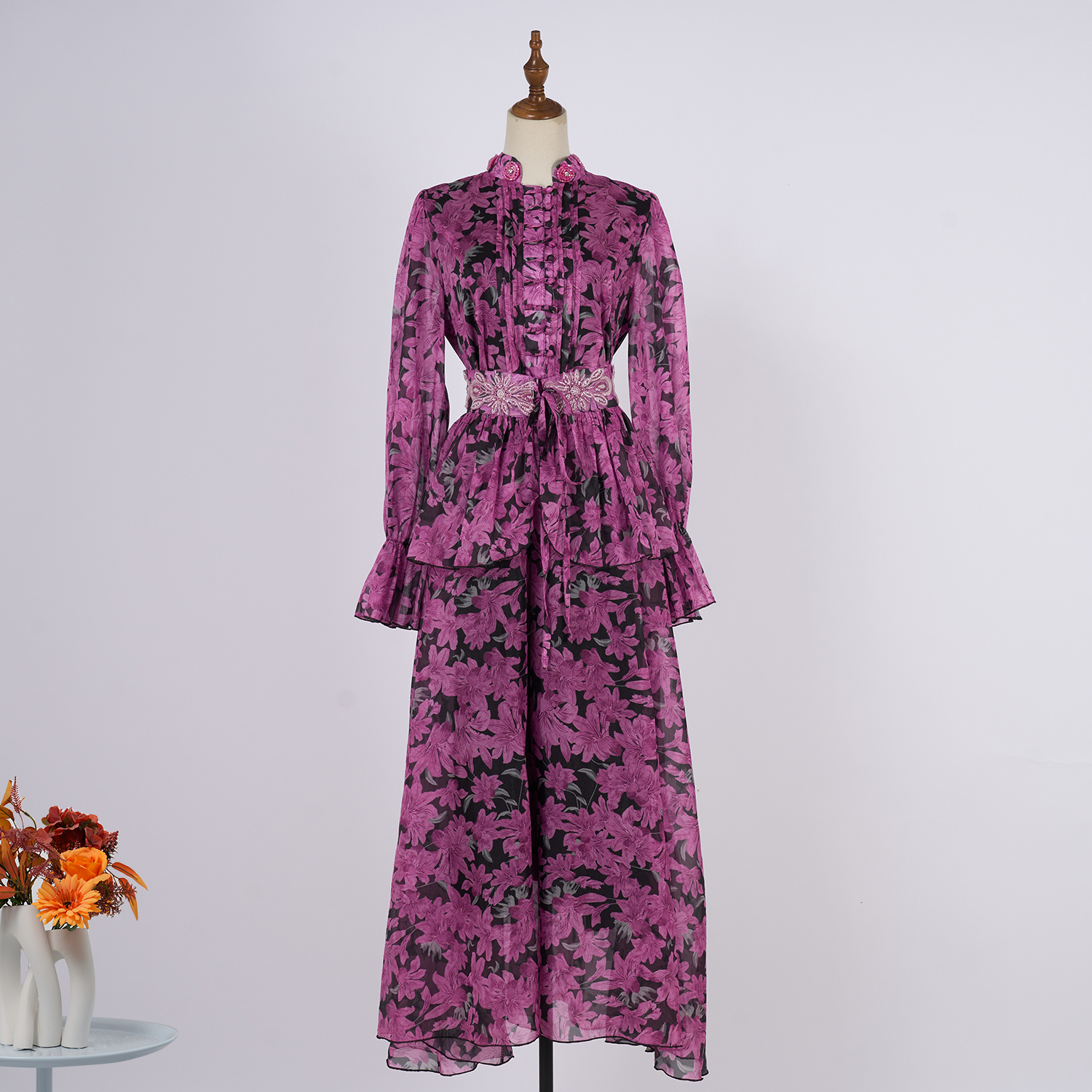 Real time shooting of fresh and sweet long skirt, summer new style round neck button embroidery printed waist cinching dress, 8 colors