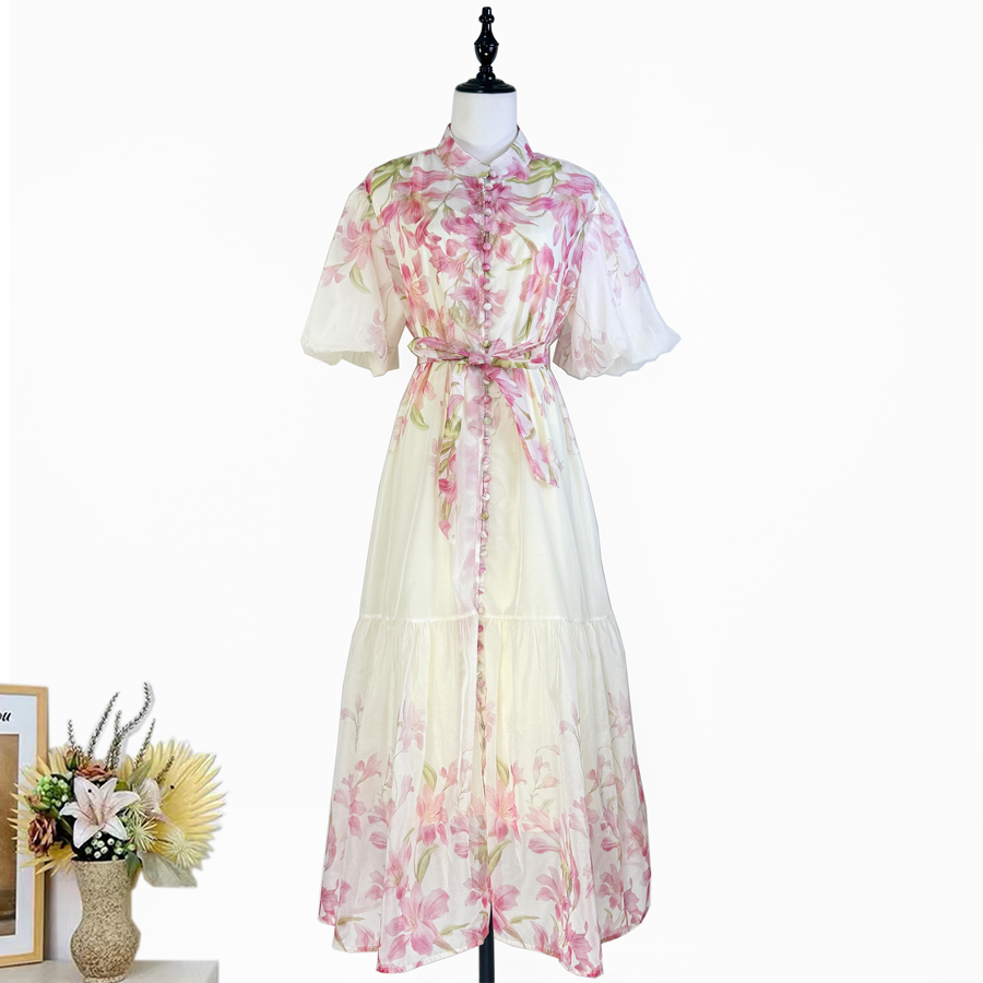 Real shot of European and American retro printed French style bubble sleeves, light and elegant summer mid length dress with a big swing