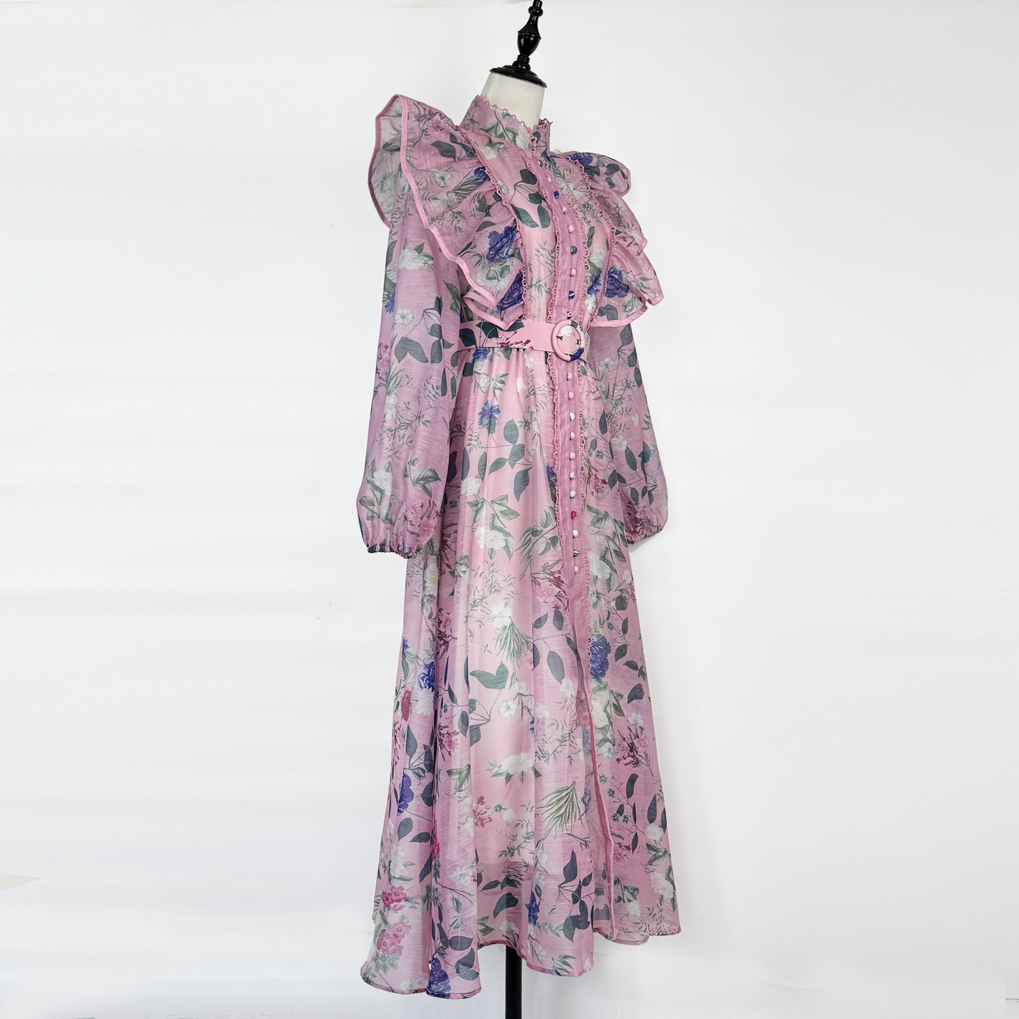 Real time shooting of European and American fashion, light luxury patchwork lace, ruffle edges, flying sleeves, temperament dress+camisole dress+waistband Real time shooting of European and American fashion, light luxury patchwork lace, ruffle edges, flying sleeves, temperament dress+camisole dress+waistband