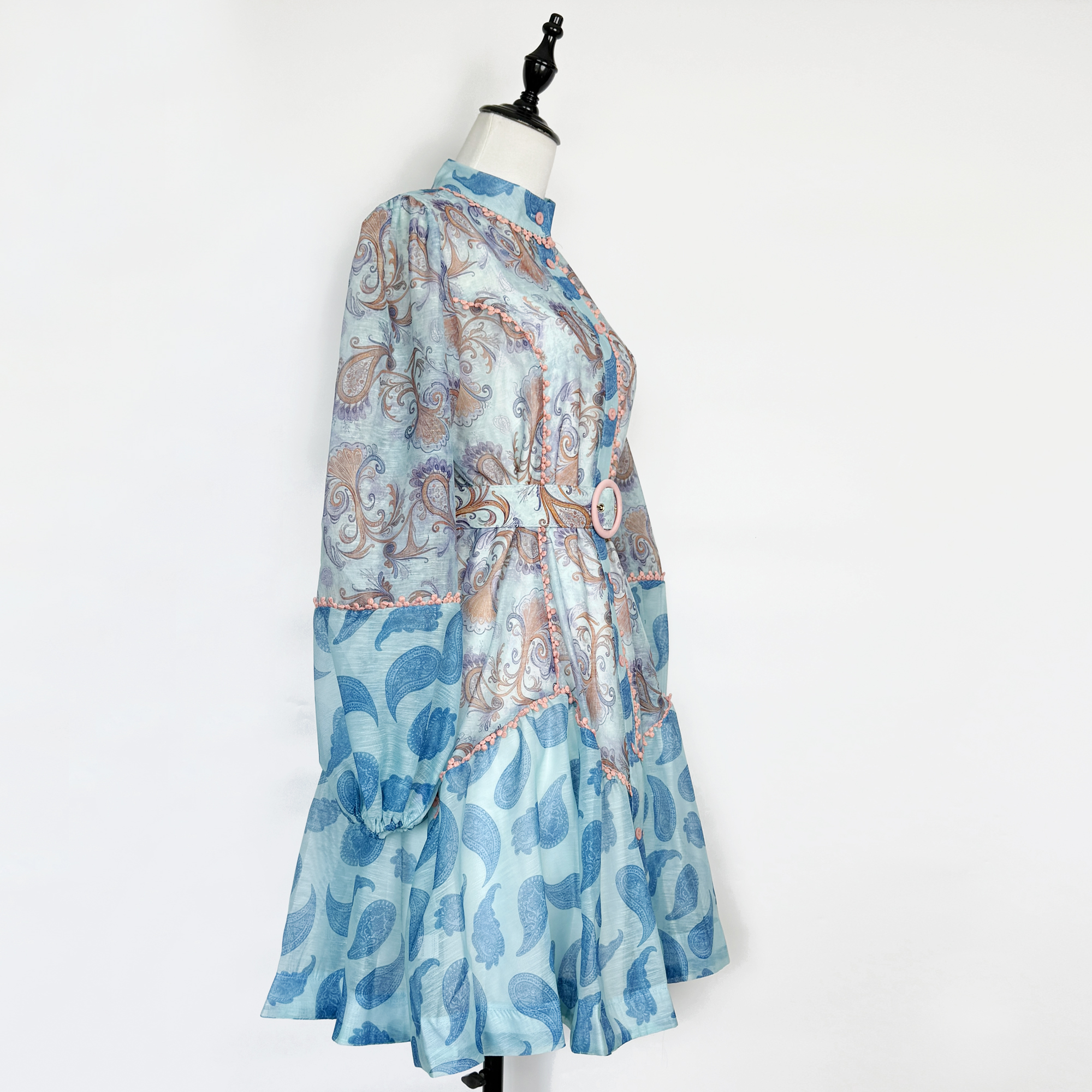 Real shot Australian new lantern sleeve single breasted retro printed lace patchwork contrasting dress short skirt+belt Real shot Australian new lantern sleeve single breasted retro printed lace patchwork contrasting dress short skirt+belt