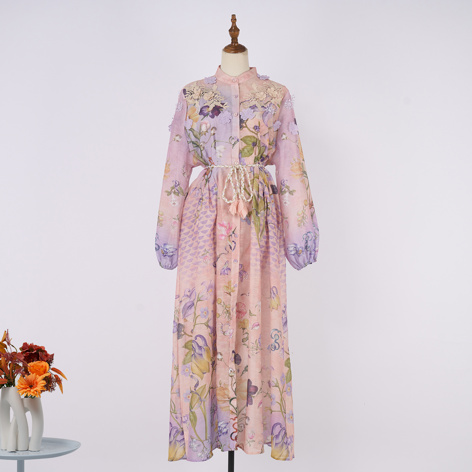 Realistic shooting of vacation style women's seaside exquisite printed single breasted bubble sleeves, large swing lace up dress