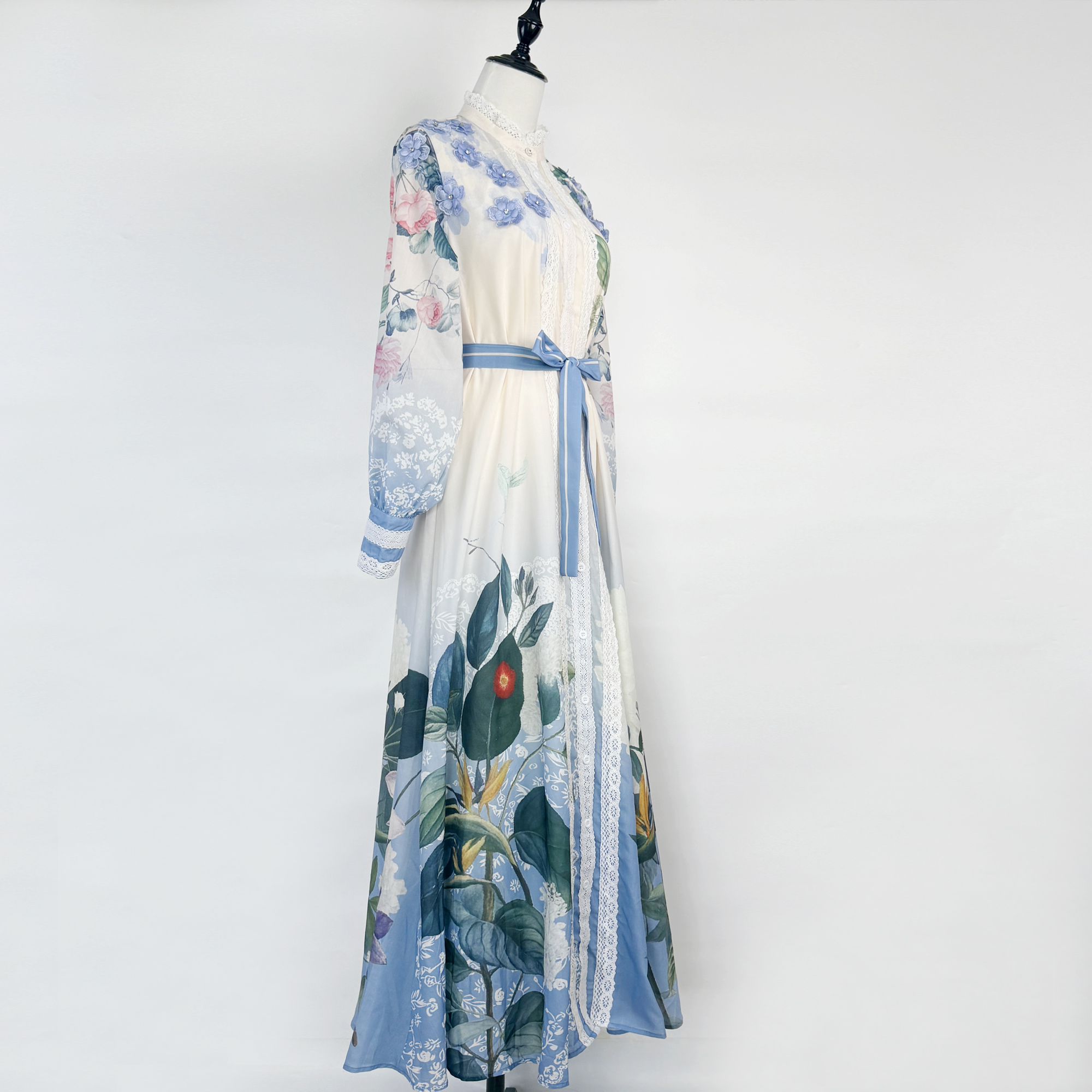 Real time shooting of European and American new tropical leaf positioning printed single breasted lantern sleeves long dress with tie up shirt skirt Real time shooting of European and American new tropical leaf positioning printed single breasted lantern sleeves long dress with tie up shirt skirt