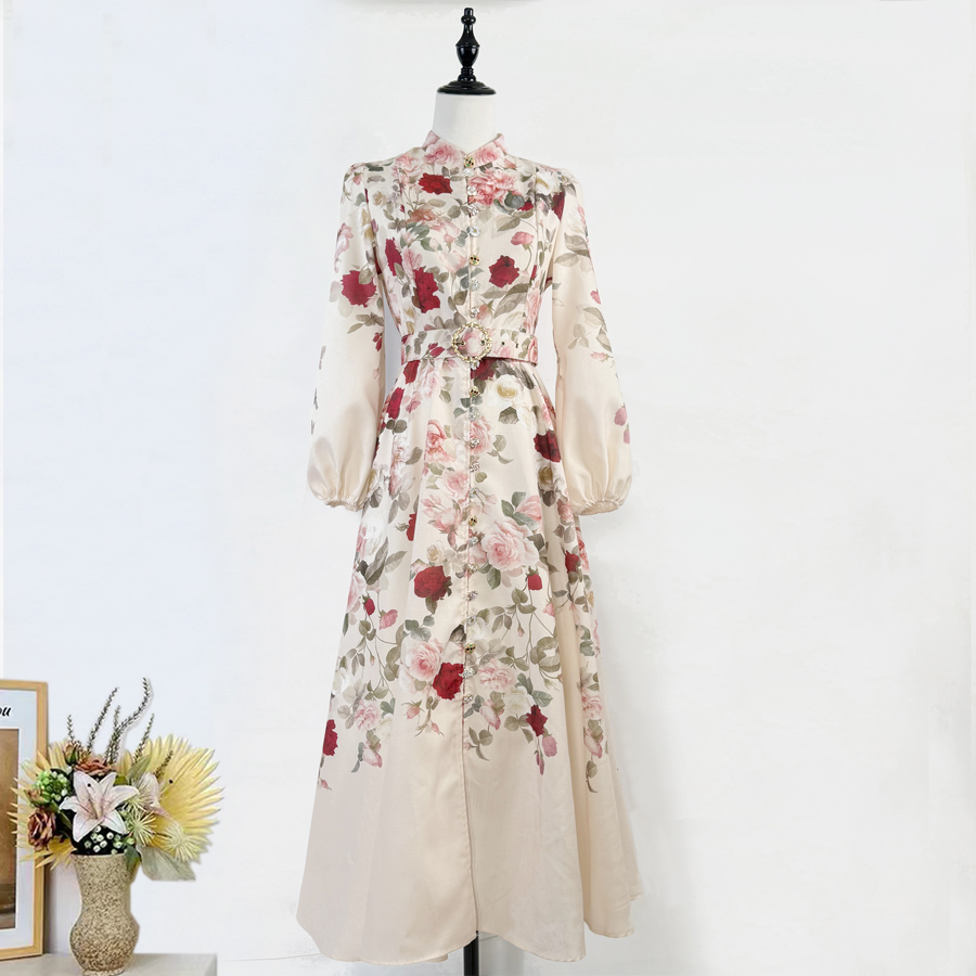 Real shot of the new Australian rose series single breasted lantern sleeve long dress with a small stand collar and a long skirt