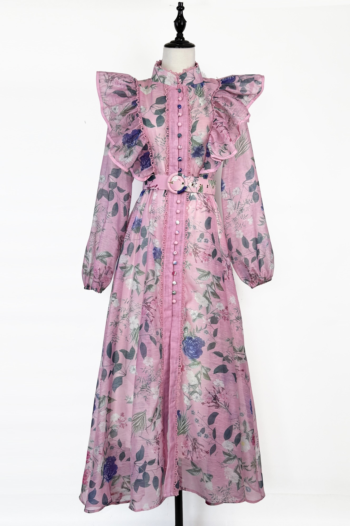 Real time shooting of European and American fashion, light luxury patchwork lace, ruffle edges, flying sleeves, temperament dress+camisole dress+waistband Real time shooting of European and American fashion, light luxury patchwork lace, ruffle edges, flying sleeves, temperament dress+camisole dress+waistband