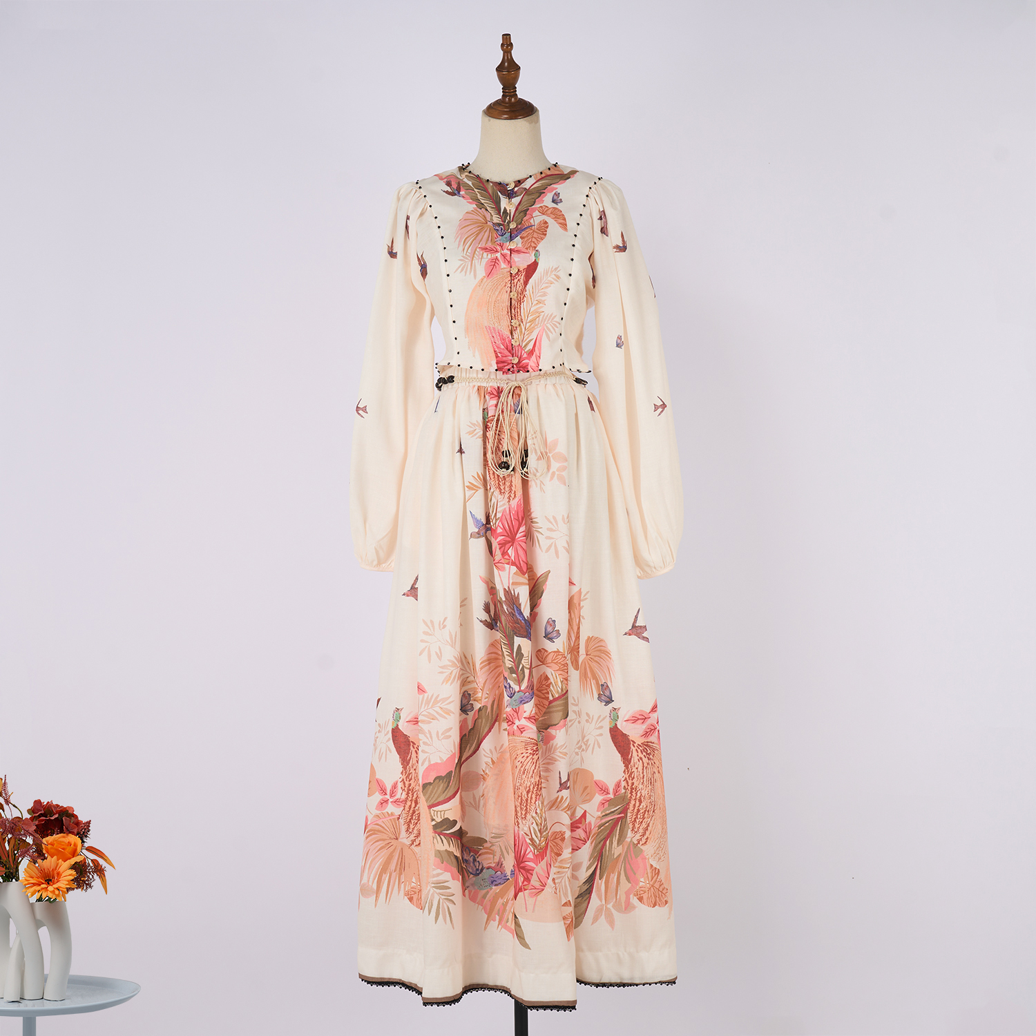 Real time shooting of light luxury and high-end summer vacation floral print lantern sleeves short top and skirt set