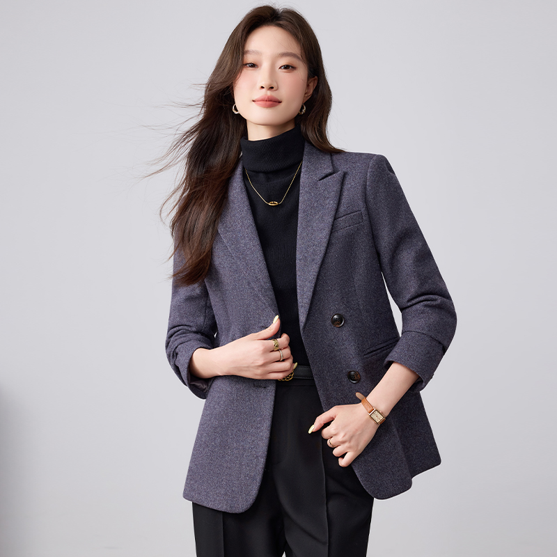 Design sense, temperament, single breasted suit jacket, women's autumn slimming and slimming commuting formal work clothes, long sleeved suit Design sense, temperament, single breasted suit jacket, women's autumn slimming and slimming commuting formal work clothes, long sleeved suit