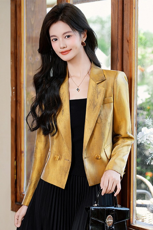 2025 petite short style suit jacket for women's early autumn new fashion Korean style casual versatile long sleeved suit 2025 petite short style suit jacket for women's early autumn new fashion Korean style casual versatile long sleeved suit