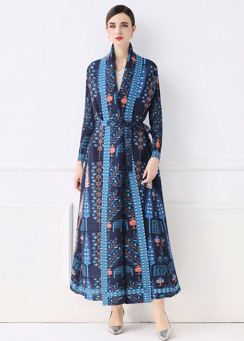 Factory direct sales of Miyake pleated early autumn pleated loose plus size printed outerwear