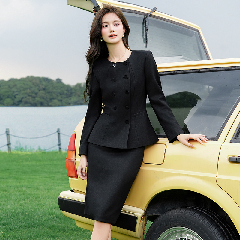 Mingyuan Xiaoxiangfeng Double breasted Short Coat for Women 2025 Early Autumn New Fashion Korean Style Goddess Style Two Piece Set Mingyuan Xiaoxiangfeng Double breasted Short Coat for Women 2025 Early Autumn New Fashion Korean Style Goddess Style Two Piece Set