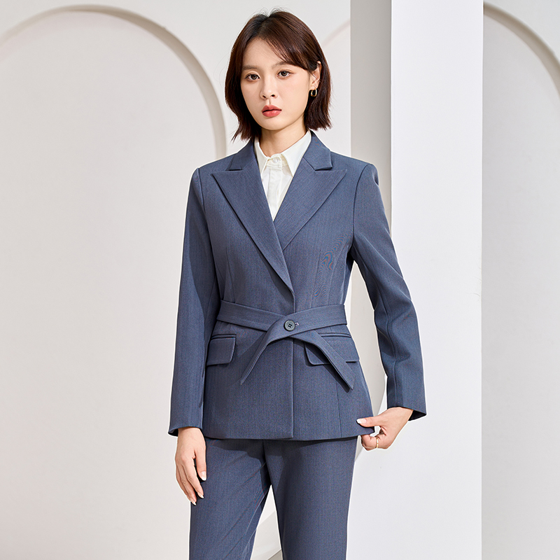 Temperament goddess style commuter suit for women, early autumn new design, niche and versatile, lace up waist cinching small suit Temperament goddess style commuter suit for women, early autumn new design, niche and versatile, lace up waist cinching small suit