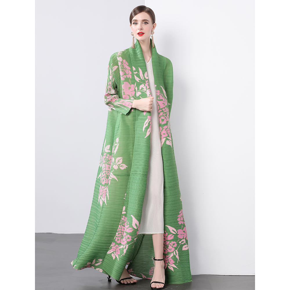 Factory direct sales of Miyake pleated loose plus size printed dress jacket Factory direct sales of Miyake pleated loose plus size printed dress jacket