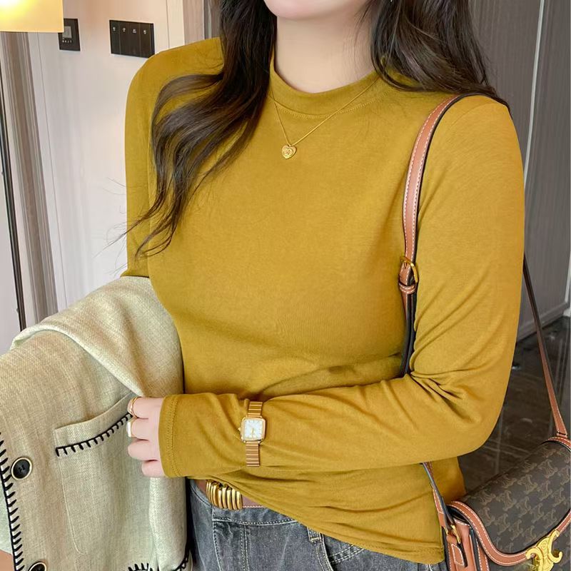 Simple and versatile half high neck base shirt for women in autumn and winter 2025, slim fit and slim fit, short commuting T-shirt Simple and versatile half high neck base shirt for women in autumn and winter 2025, slim fit and slim fit, short commuting T-shirt