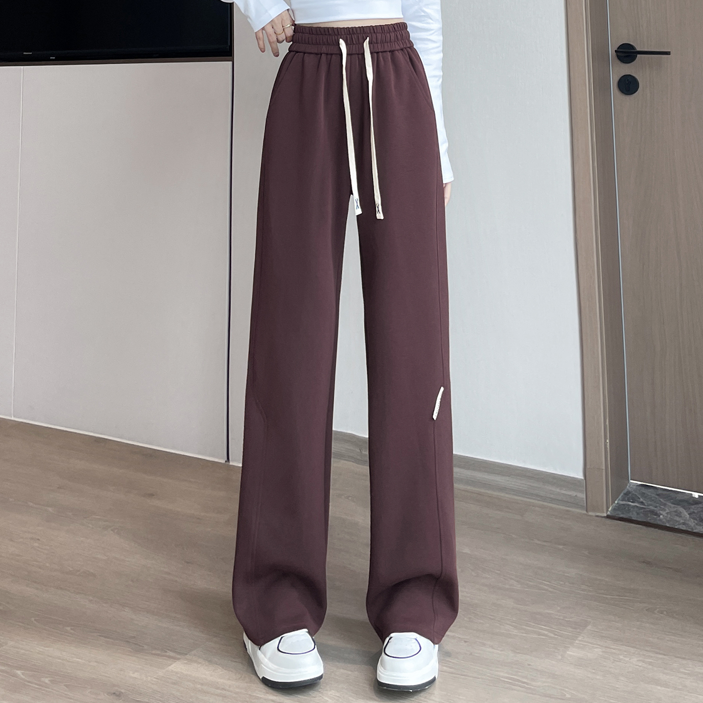 2025 casual versatile wide leg pants for women's early autumn new design, niche temperament, commuting sports, elastic waisted pants 2025 casual versatile wide leg pants for women's early autumn new design, niche temperament, commuting sports, elastic waisted pants
