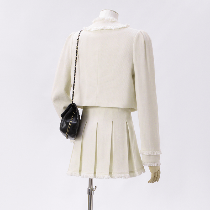 Xiaoxiang style short jacket for women 2025 early autumn new design, niche temperament, socialite style suit and skirt two-piece set Xiaoxiang style short jacket for women 2025 early autumn new design, niche temperament, socialite style suit and skirt two-piece set