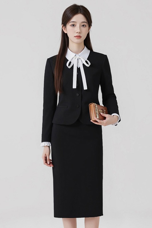 Mingyuan temperament short suit set for women 2025 early autumn new fashion simple commuting formal work clothes Mingyuan temperament short suit set for women 2025 early autumn new fashion simple commuting formal work clothes