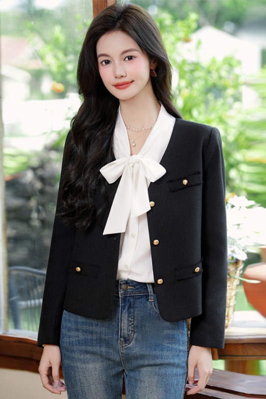 Xiaoxiangfeng Short Black Jacket for Women 2025 Early Autumn New Style Fashionable Simple Temperament Casual Versatile Long Sleeve Top Xiaoxiangfeng Short Black Jacket for Women 2025 Early Autumn New Style Fashionable Simple Temperament Casual Versatile Long Sleeve Top