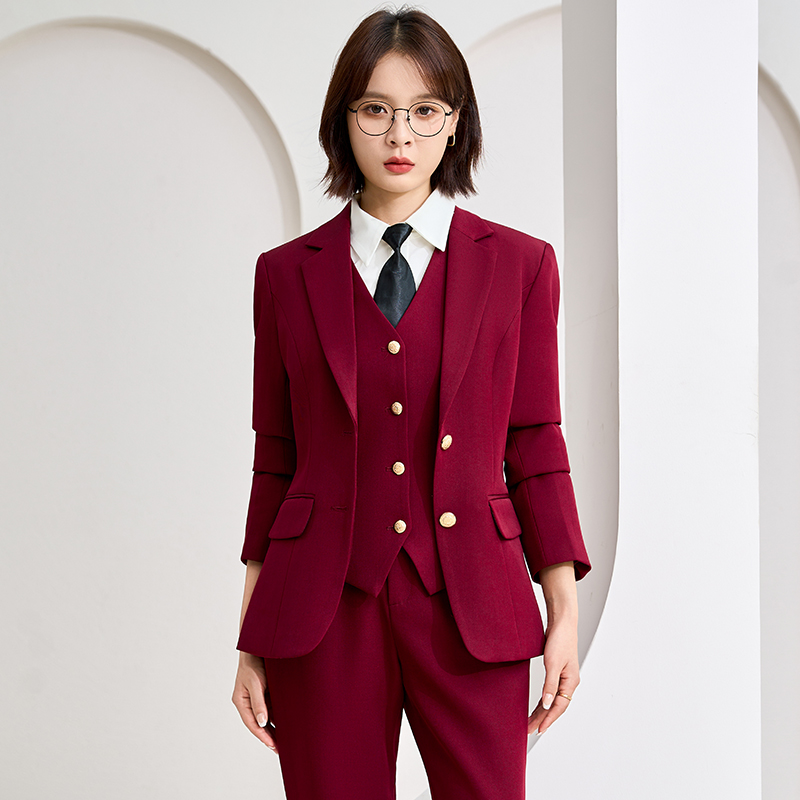 Office professional formal work clothes, suits, vests, pants, three piece set, autumn slim fit, slimming temperament work clothes Office professional formal work clothes, suits, vests, pants, three piece set, autumn slim fit, slimming temperament work clothes