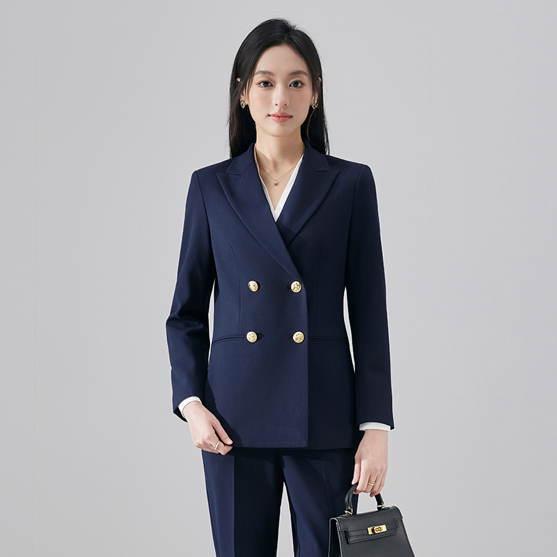 High end professional women's double breasted suit set for autumn and winter 2025, simple and capable temperament, goddess style commuting suit High end professional women's double breasted suit set for autumn and winter 2025, simple and capable temperament, goddess style commuting suit