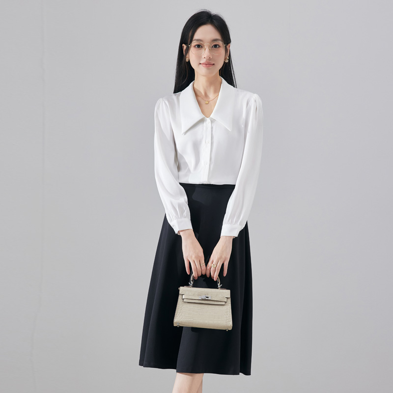 Temperament Collar Blue Shirt Women's 2025 Autumn New Fashion Simple OL Casual Versatile Commuter Long Sleeve Shirt Temperament Collar Blue Shirt Women's 2025 Autumn New Fashion Simple OL Casual Versatile Commuter Long Sleeve Shirt