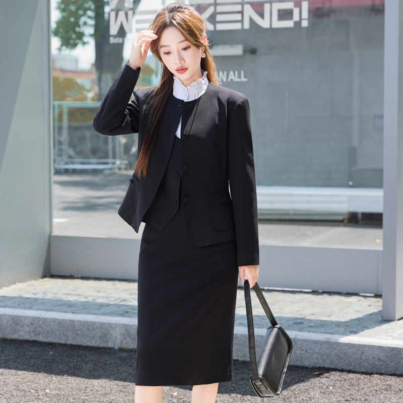 Temperament round neck professional suit set for women in autumn 2025, new fashionable and simple commuting formal work clothes Temperament round neck professional suit set for women in autumn 2025, new fashionable and simple commuting formal work clothes