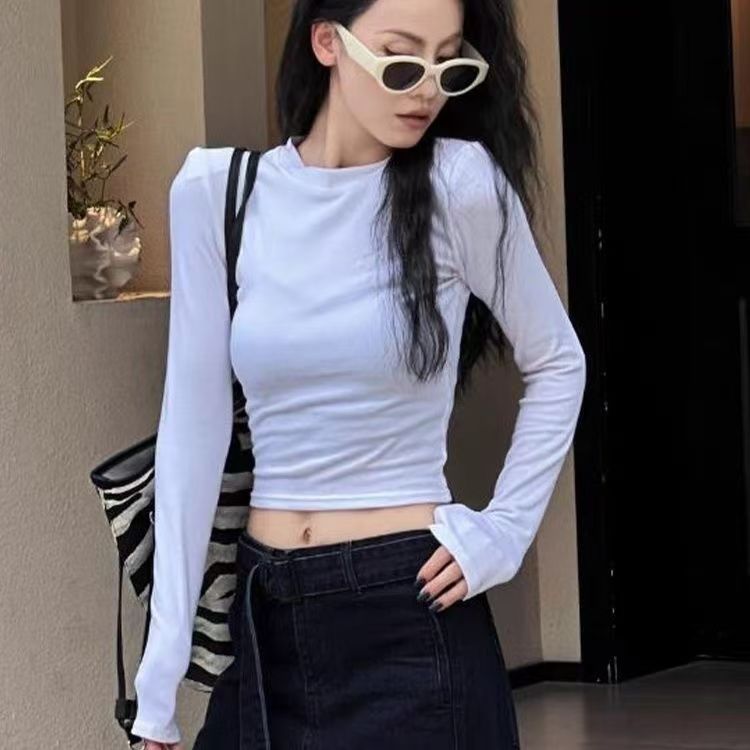Short and petite long sleeved T-shirt for women in early autumn 2025, slim fit and slimming temperament, casual versatile round neck base shirt Short and petite long sleeved T-shirt for women in early autumn 2025, slim fit and slimming temperament, casual versatile round neck base shirt
