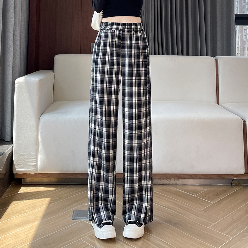 Casual versatile checkered casual pants for women in autumn and winter 2025, new style for small stature, thickened and plush warm wide leg pants
