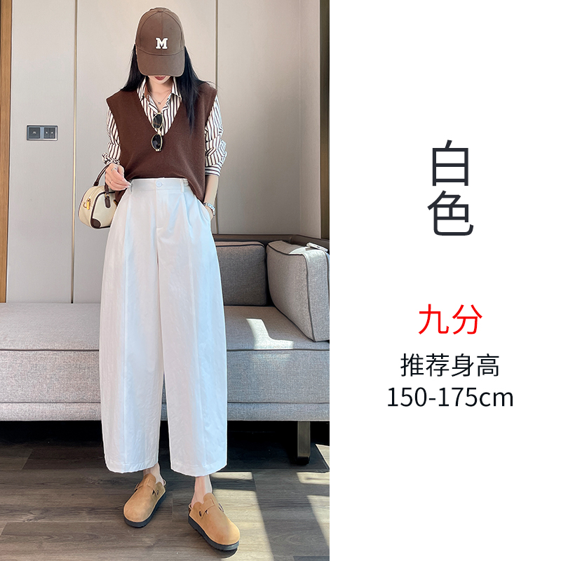 Short and thick velvet casual versatile pants for women in autumn and winter of 2025, new style with simple temperament and versatile curved knife pants Short and thick velvet casual versatile pants for women in autumn and winter of 2025, new style with simple temperament and versatile curved knife pants