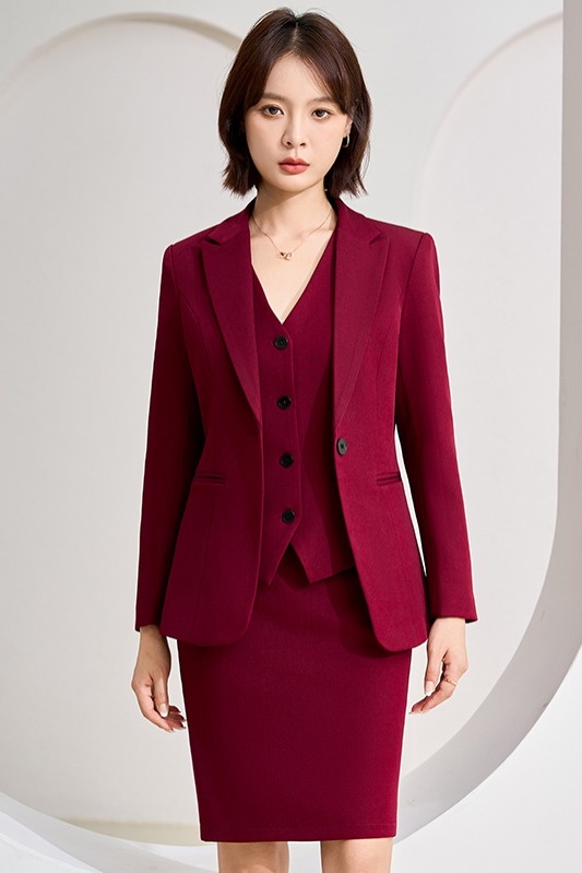 High end professional women's suit, vest pants, three piece set, 2025 early autumn simple and capable temperament commuting work clothes High end professional women's suit, vest pants, three piece set, 2025 early autumn simple and capable temperament commuting work clothes