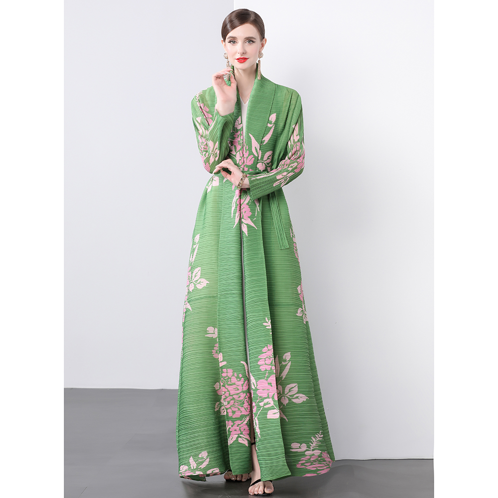 Factory direct sales of Miyake pleated loose plus size printed dress jacket Factory direct sales of Miyake pleated loose plus size printed dress jacket