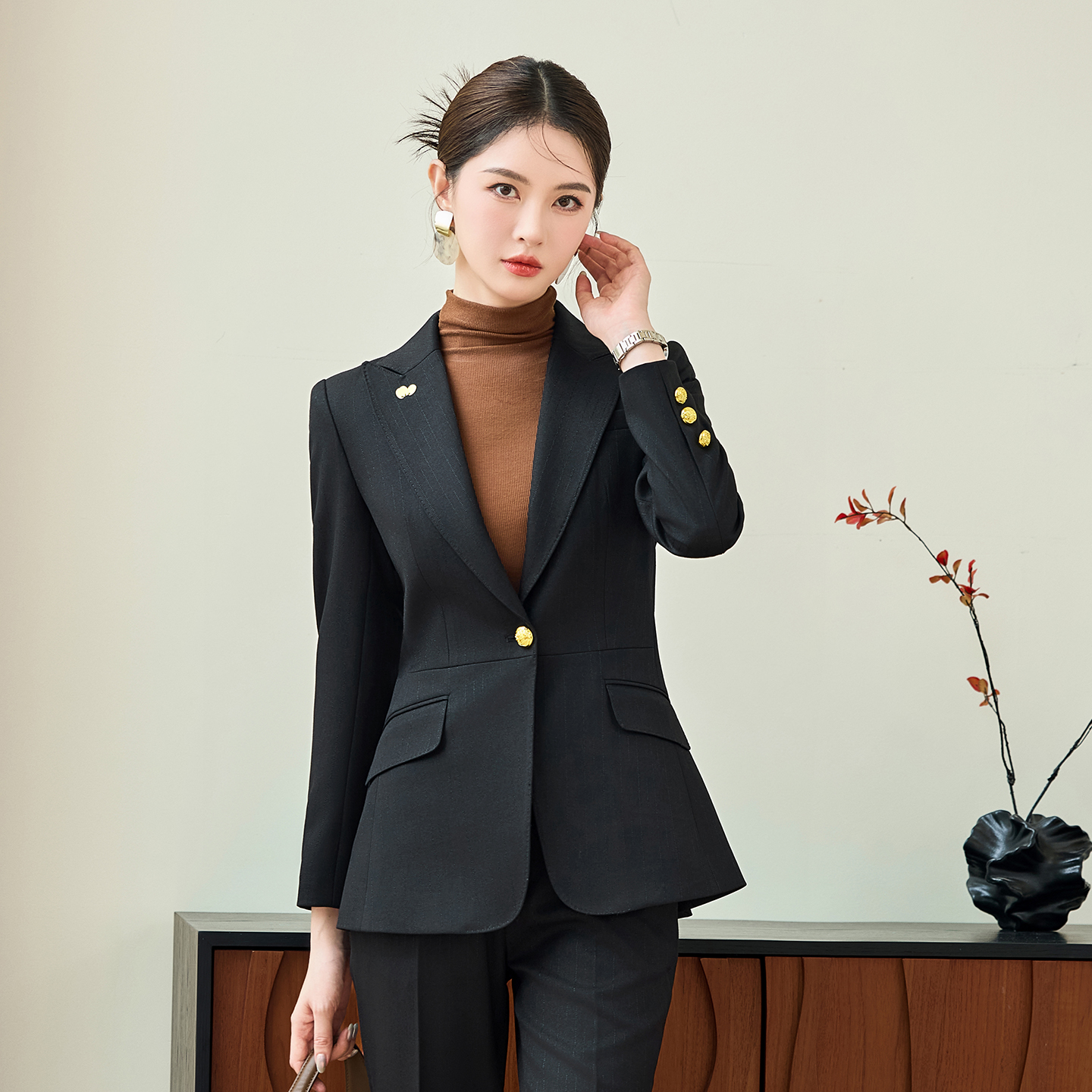 Wedding host, professional formal suit, women's 2025 autumn new style slim fit one button commuting work uniform Wedding host, professional formal suit, women's 2025 autumn new style slim fit one button commuting work uniform