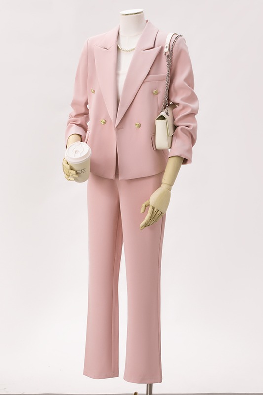 Pink suit set for women, autumn 2025 fashion Korean version, temperament goddess style, small stature commuting short suit Pink suit set for women, autumn 2025 fashion Korean version, temperament goddess style, small stature commuting short suit