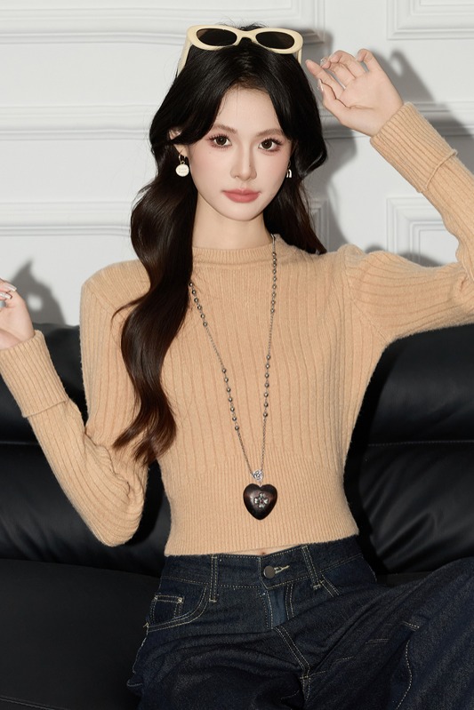 2025 slim fit and slimming sweater for women's autumn and winter new design sense, niche casual versatile short base sweater 2025 slim fit and slimming sweater for women's autumn and winter new design sense, niche casual versatile short base sweater