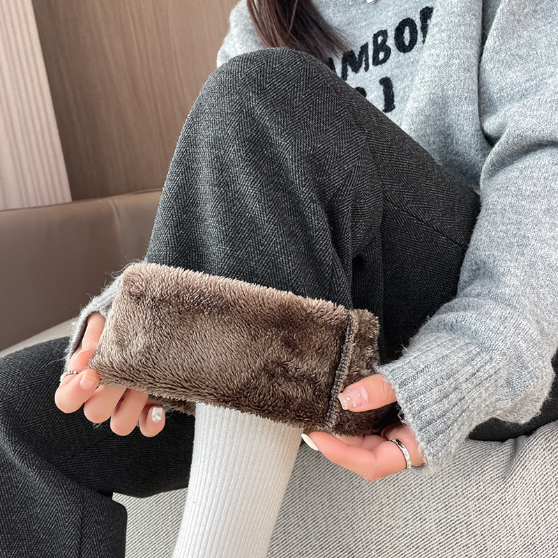 Lamb wool thickened warm wide leg pants for women in winter 2025, casual versatile OL commuting temperament, elastic casual pants Lamb wool thickened warm wide leg pants for women in winter 2025, casual versatile OL commuting temperament, elastic casual pants