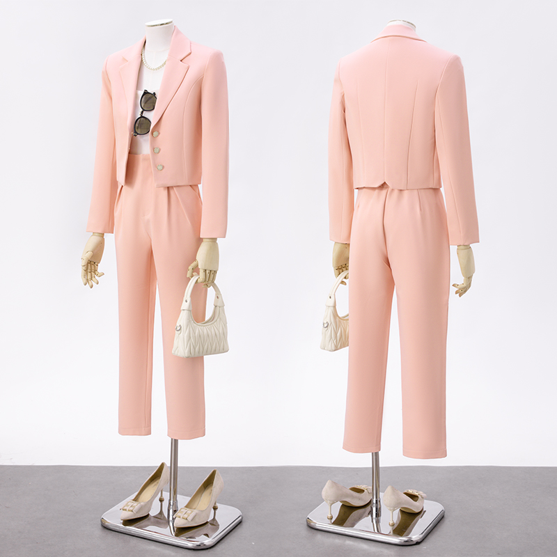 Small single breasted short suit jacket for women in autumn, simple and capable temperament, goddess style suit set Small single breasted short suit jacket for women in autumn, simple and capable temperament, goddess style suit set