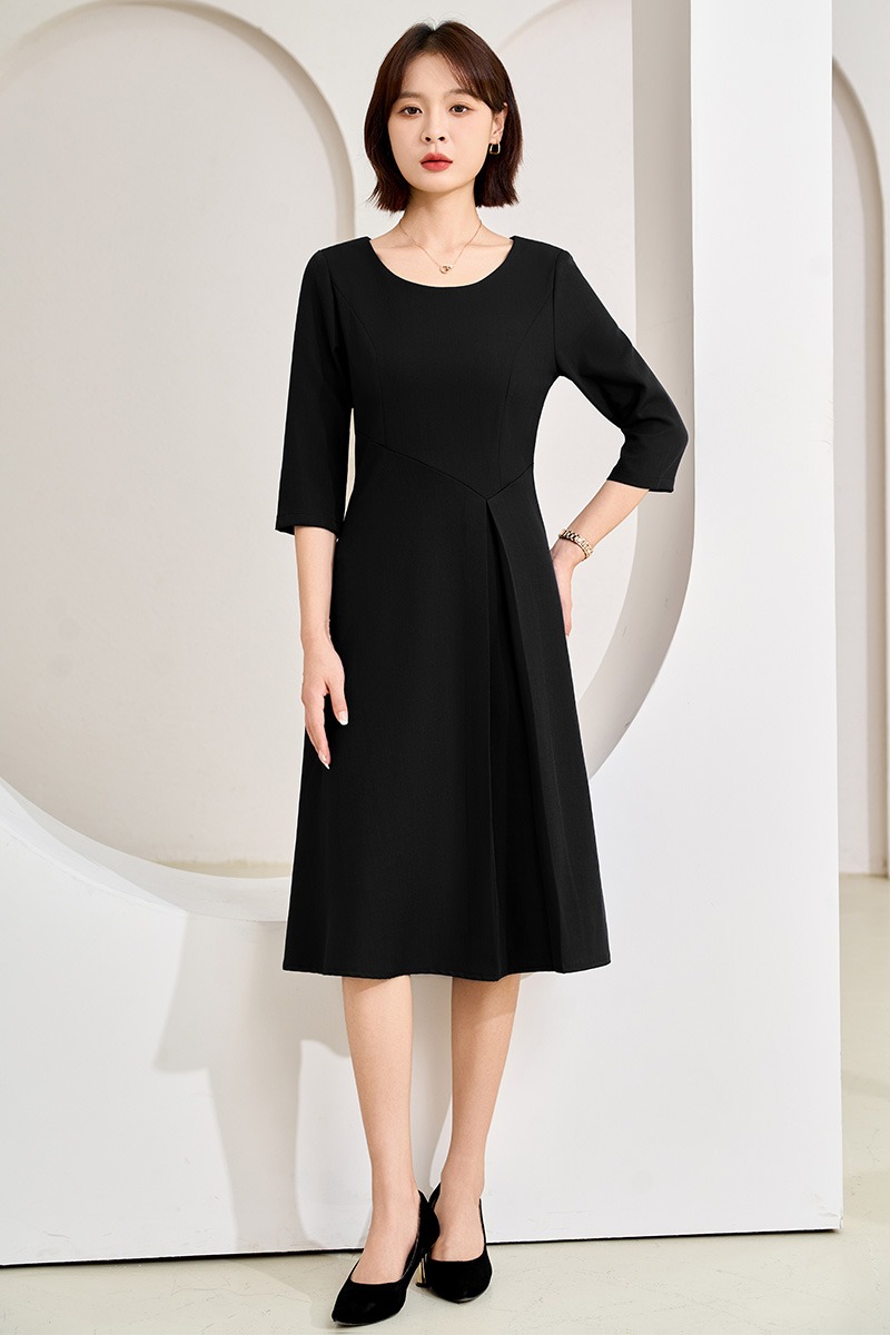 Temperament round neck A-line dress for women 2025 autumn harvest, waist slimming, temperament goddess style commuting versatile mid sleeved dress Temperament round neck A-line dress for women 2025 autumn harvest, waist slimming, temperament goddess style commuting versatile mid sleeved dress