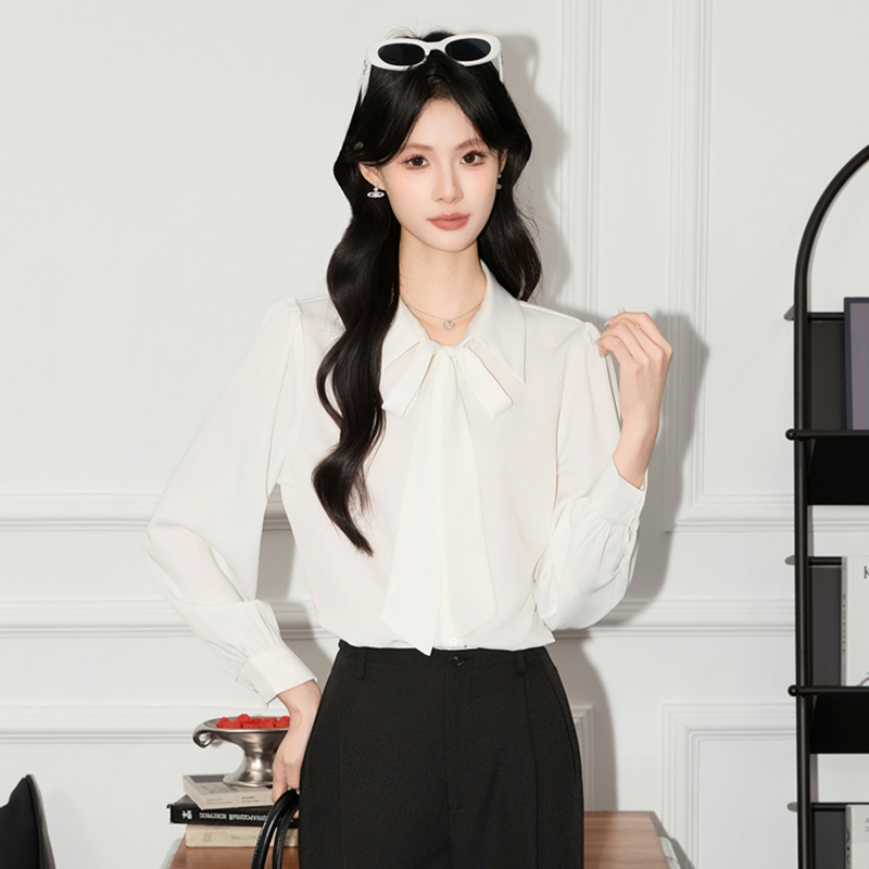 Lace up shirt, women's 2025 autumn new design, niche temperament, casual versatile, solid color long sleeved shirt Lace up shirt, women's 2025 autumn new design, niche temperament, casual versatile, solid color long sleeved shirt