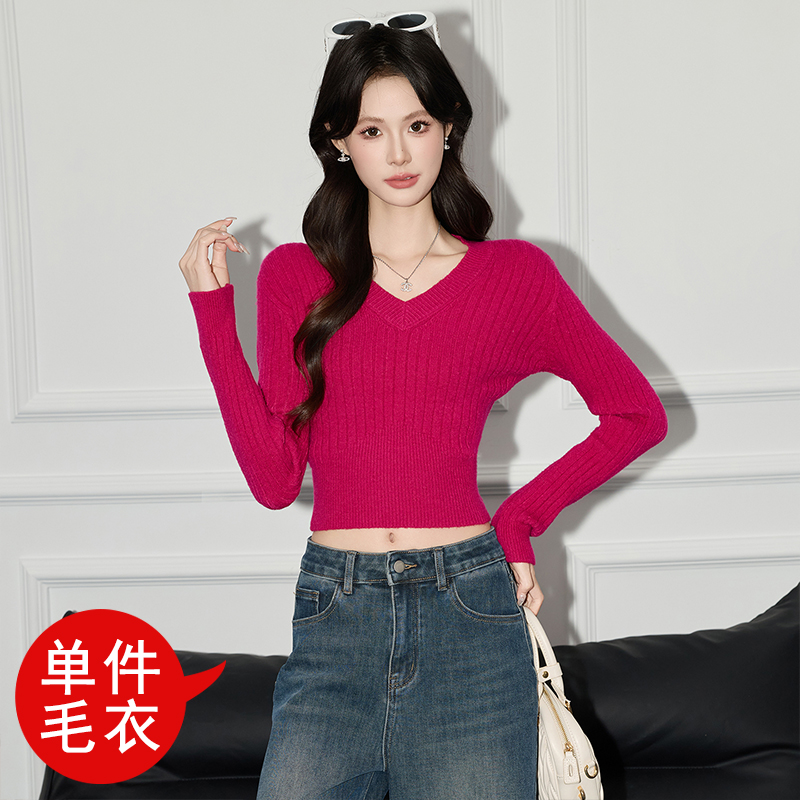 High waisted short sweater women's 2025 autumn outfit new slim fit and slimming temperament small casual versatile V-neck top High waisted short sweater women's 2025 autumn outfit new slim fit and slimming temperament small casual versatile V-neck top